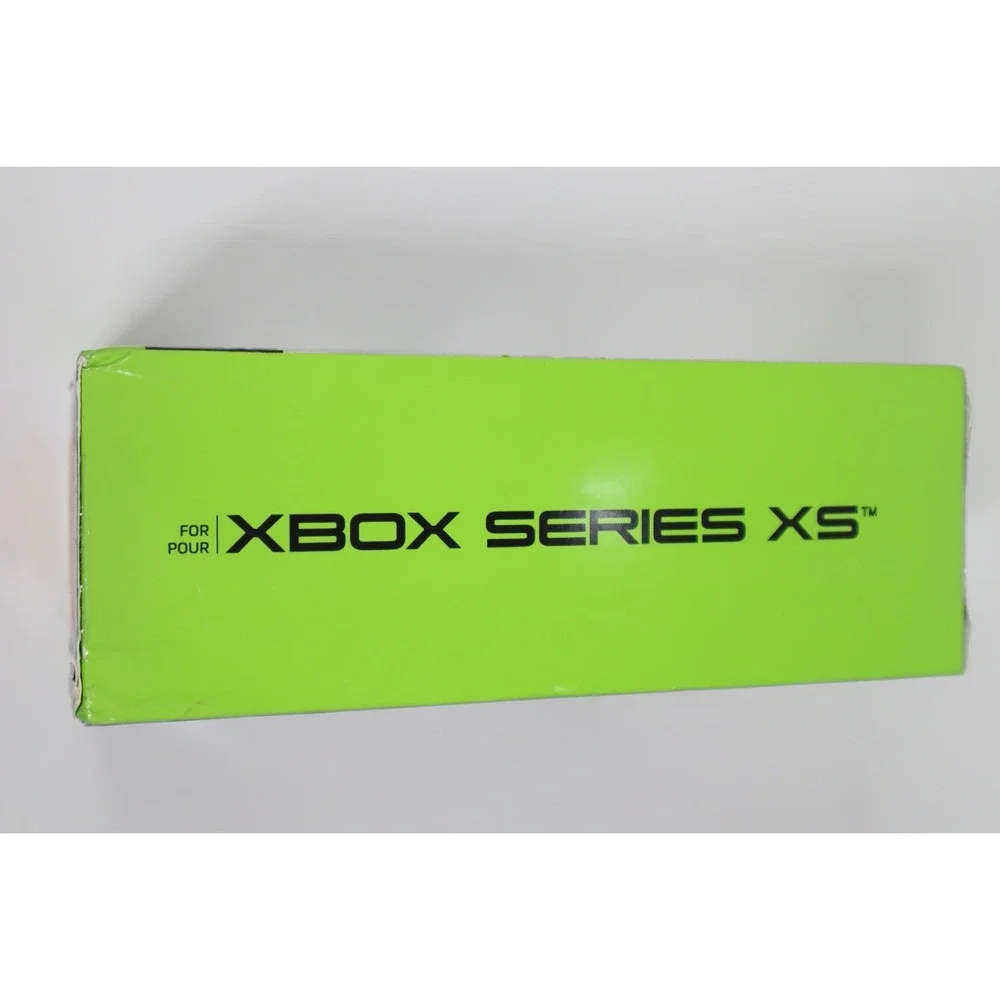 Bionik BNK-9070 Xbox Series X/S Power Stand - Dual Battery and‎ Charging System